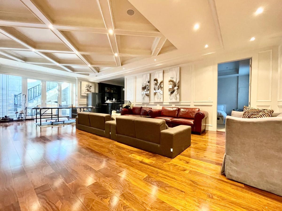 Vancouver Luxury Hotel Екстер'єр фото